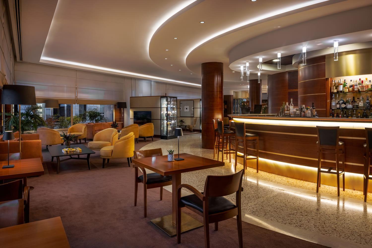 Una Hotels Cusani Milano Exterior foto